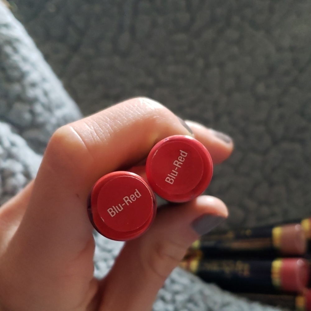 Blu-red